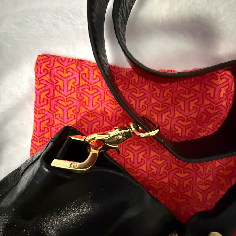 Tory Burch Black Leather Tote - Picture 6 of 9